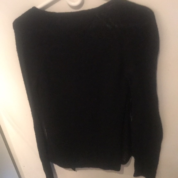 Soft Black Tommy Hilfiger Shawl New with original tags - Picture 8 of 8